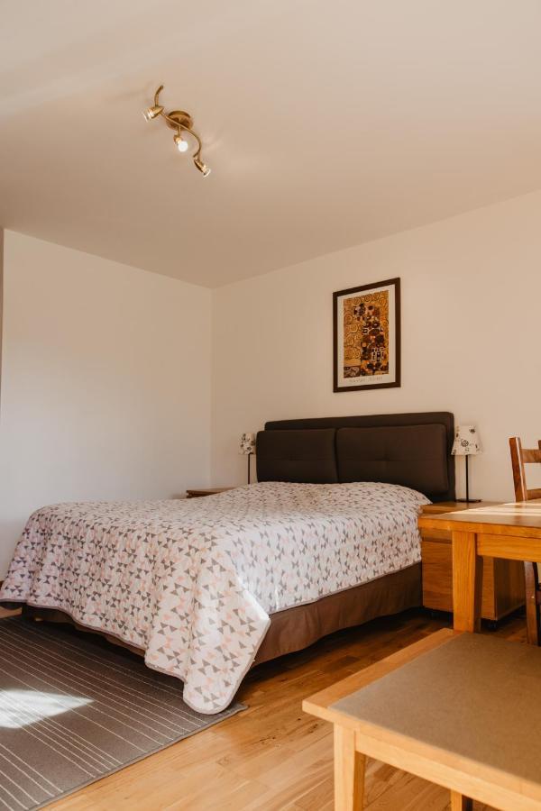Hotel Les Charmilles De Mormal Landrecies Екстериор снимка