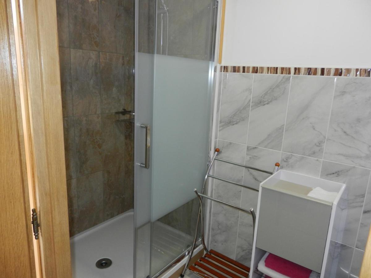 Hotel Les Charmilles De Mormal Landrecies Екстериор снимка