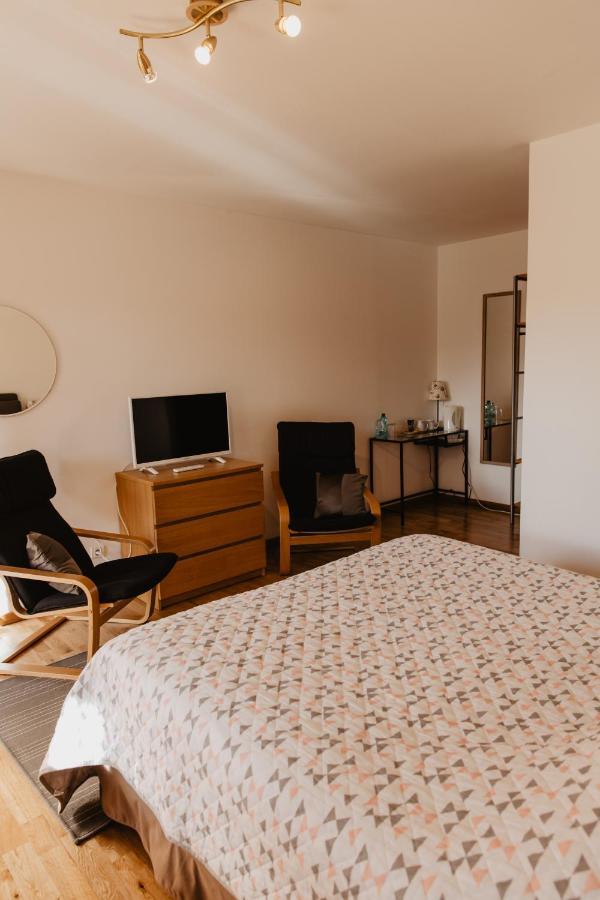 Hotel Les Charmilles De Mormal Landrecies Екстериор снимка