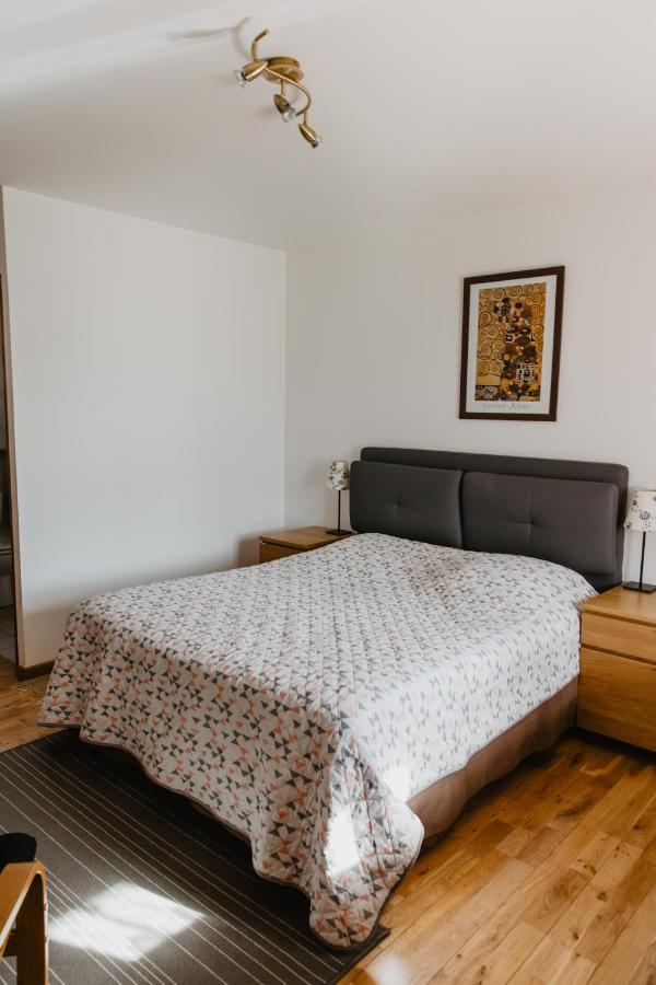 Hotel Les Charmilles De Mormal Landrecies Екстериор снимка